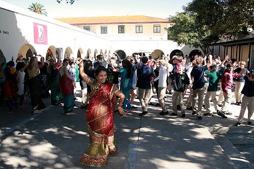 web_121112_Diwali_113